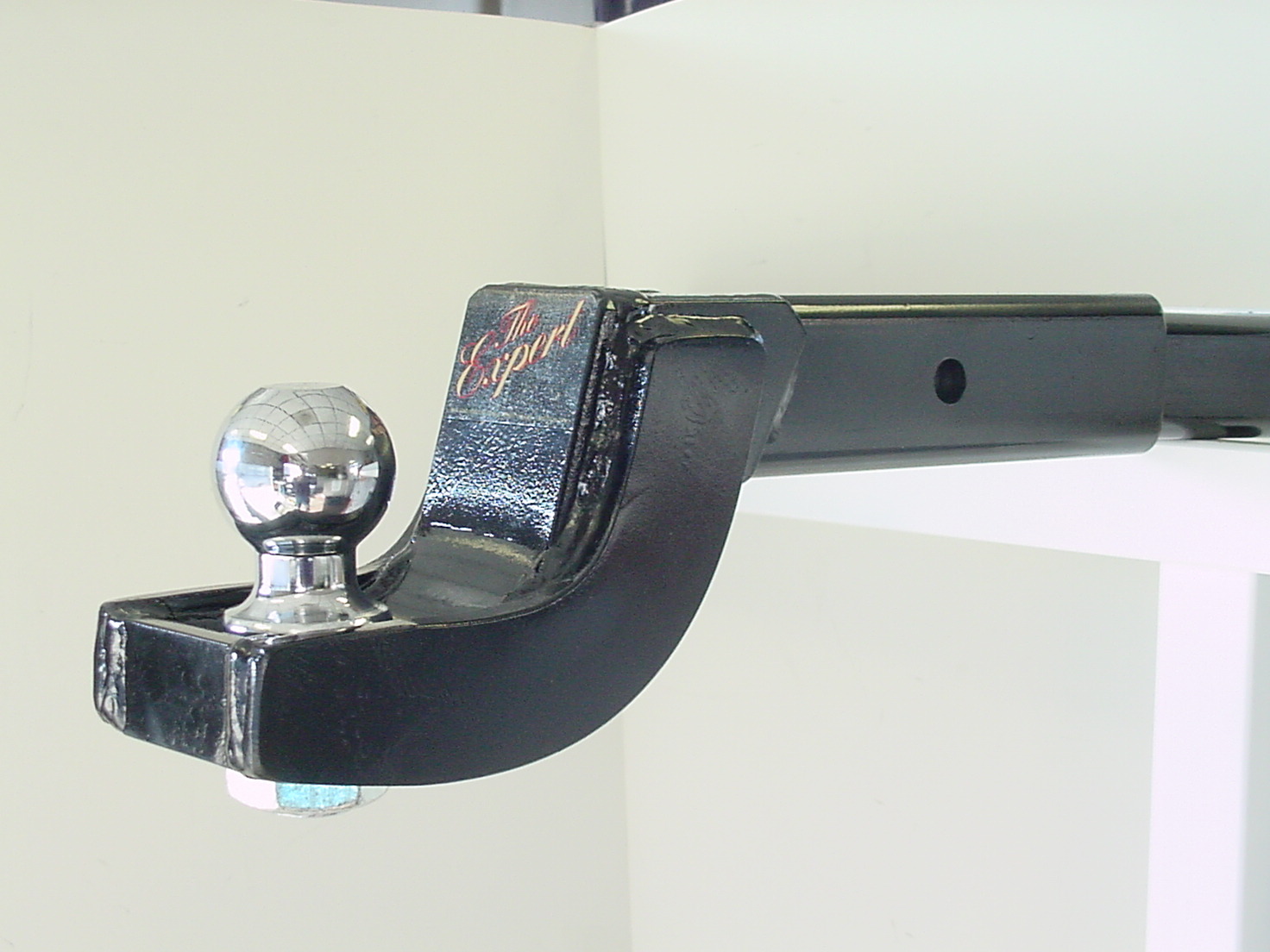 Heavy-duty dropdown from Eckharts called "The Expert" for extra heavy loads.